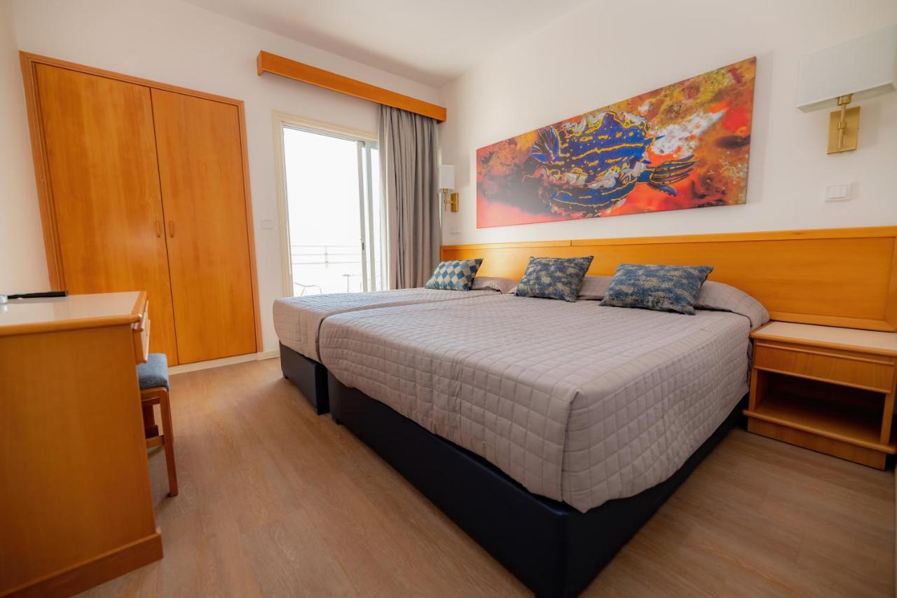 Tylos Beach Hotel Kato Pyrgos Exterior photo