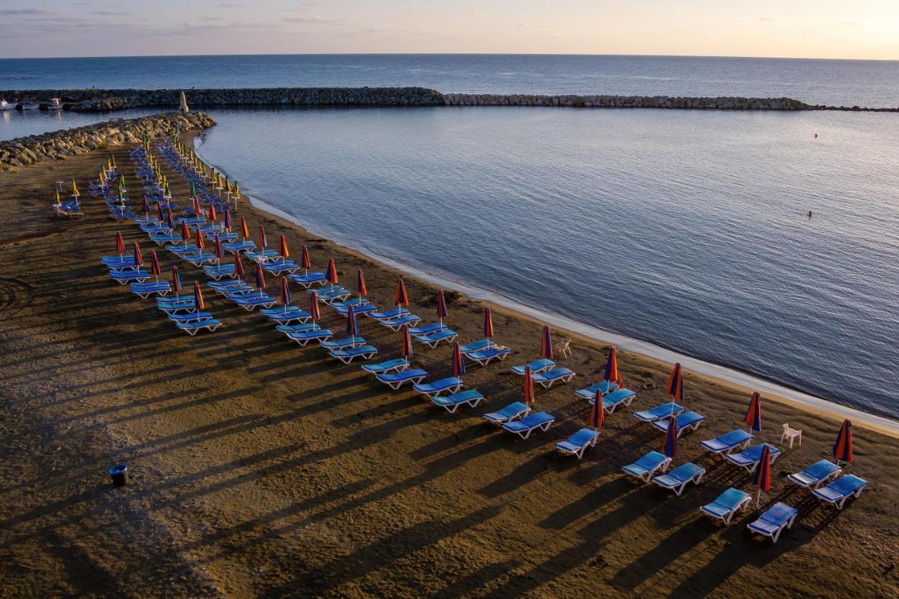 Tylos Beach Hotel Kato Pyrgos Exterior photo