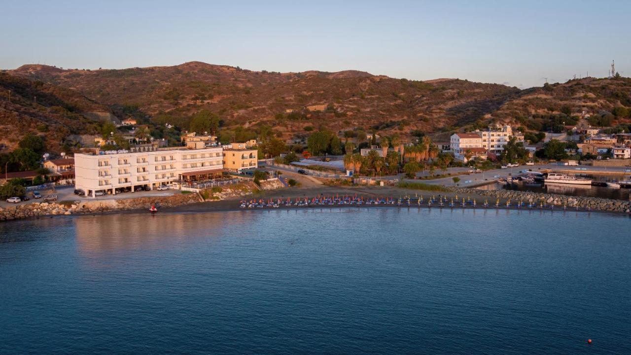 Tylos Beach Hotel Kato Pyrgos Exterior photo